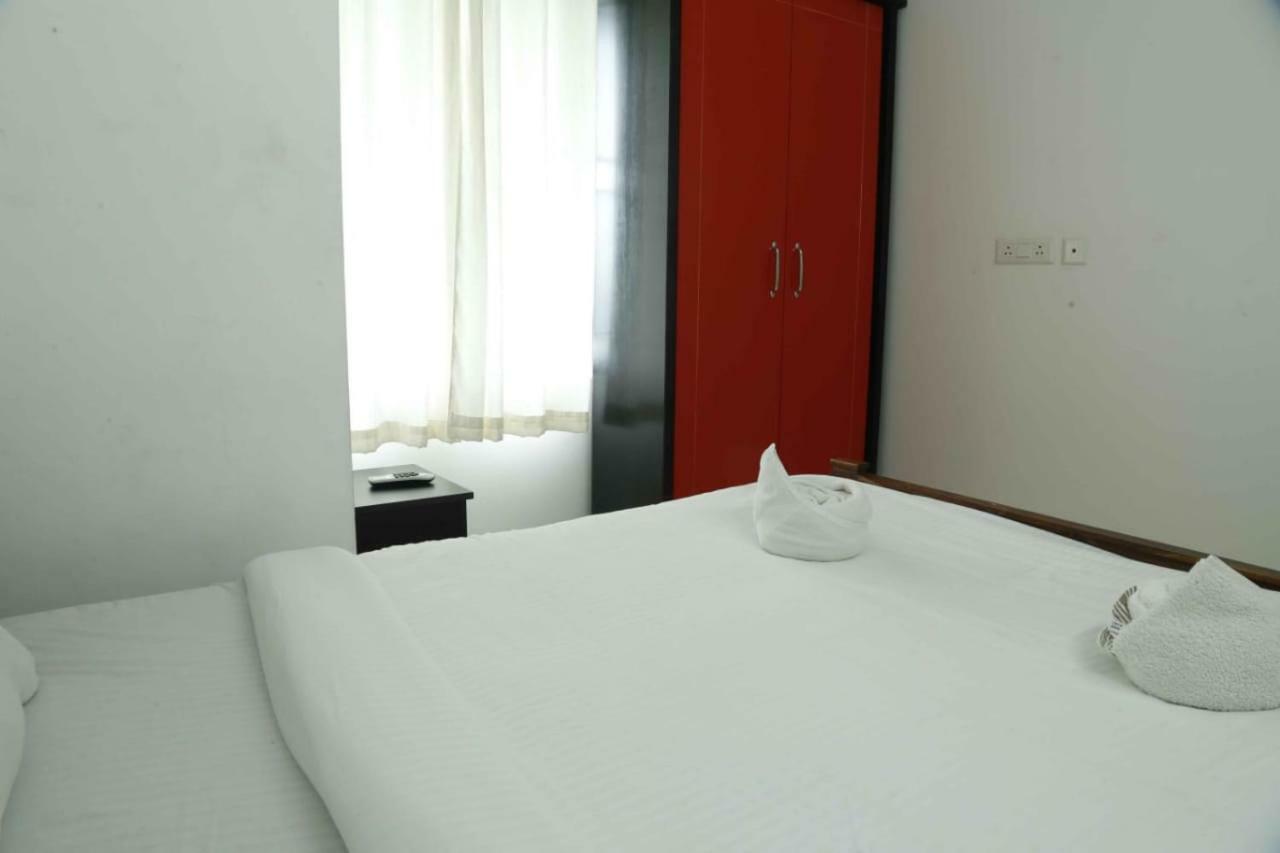 Traven Homes Infopark Kakkanad Corporate Suit Rooms Kochi Exterior foto